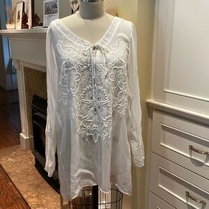 Johnny Was white tunic